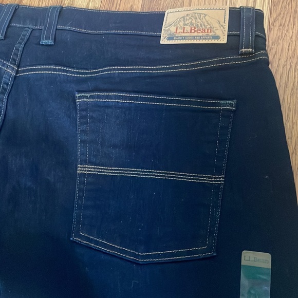 L.L.Bean - Mens Stretch Jeans - NWT - Picture 6 of 7